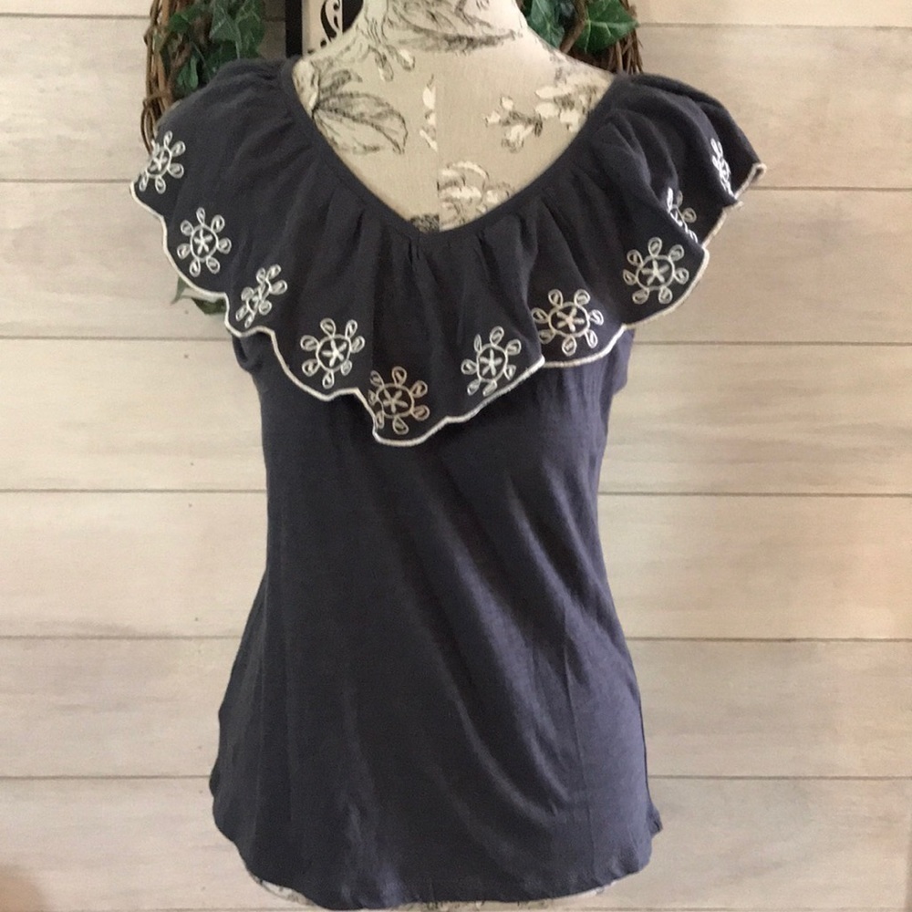 *NWOT Loft Gray Top XS